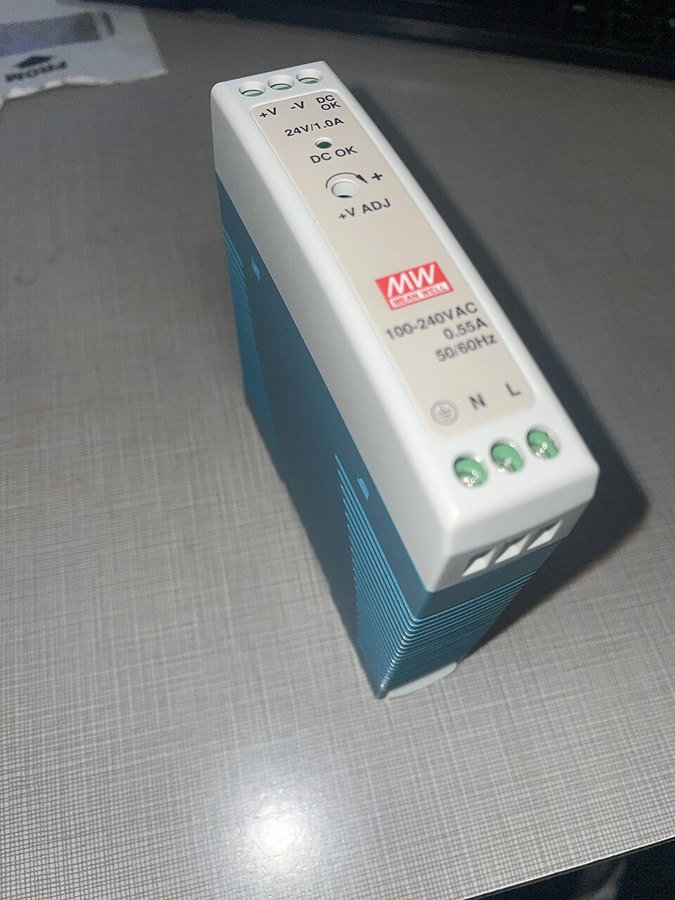 Industrial Power Supply Unit (24V DC 20A DIN-Rail Mounted)