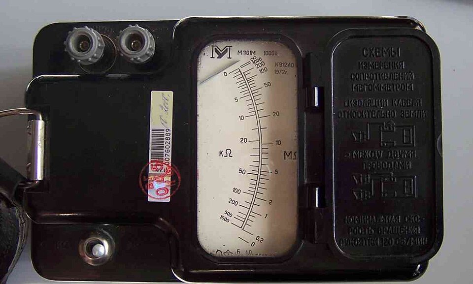 Manual Megger Tester