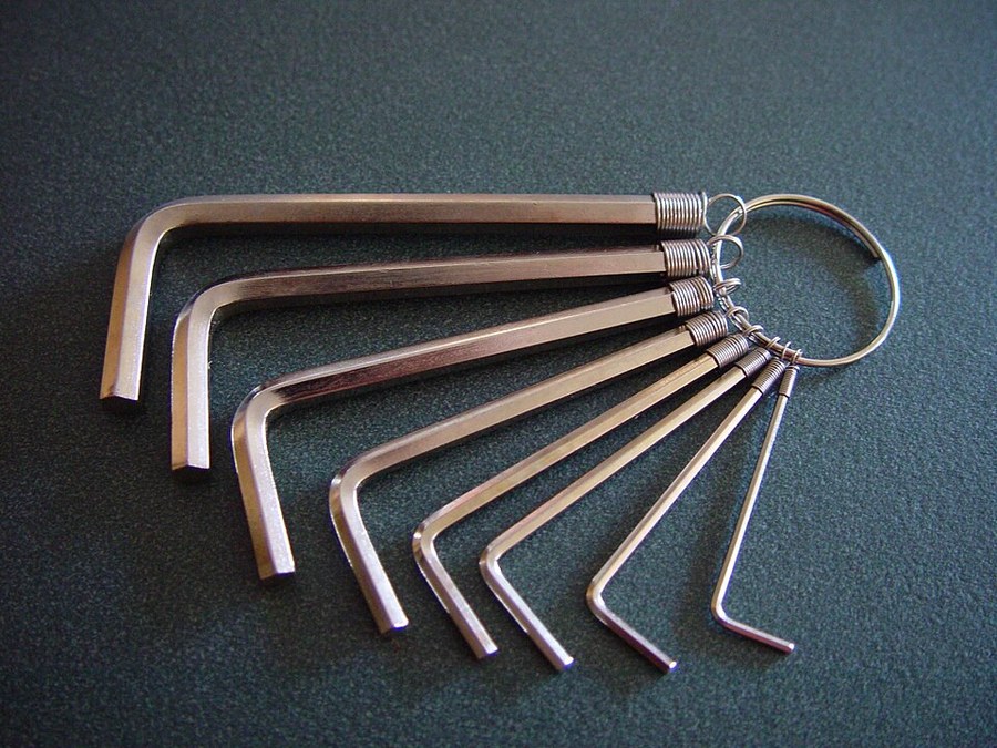 L Key