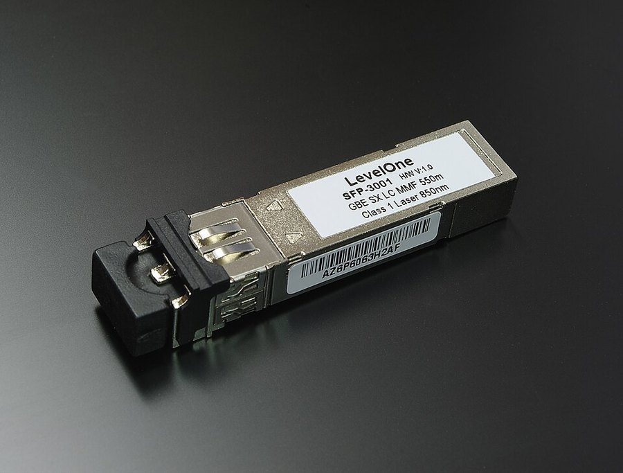 Industrial Managed Ethernet Switch (16x Gigabit RJ45 + 4x 10G SFP+)