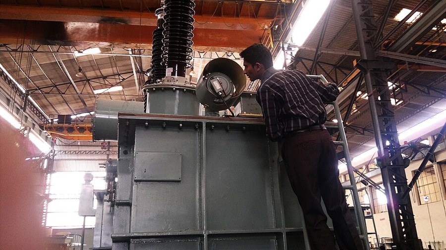Pressure Relief Device (PRD) with Directional Discharge Baffle